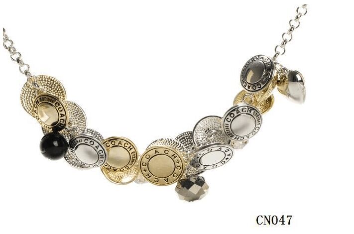 Coach Flower Pearl Gold Necklaces CZI | Coach Outlet Canada